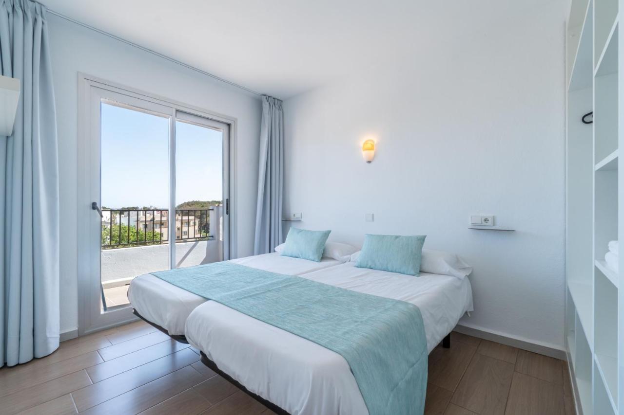 Apartaments La Perla Negra Cala Ratjada  Buitenkant foto
