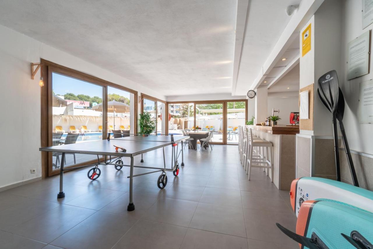 Apartaments La Perla Negra Cala Ratjada  Buitenkant foto