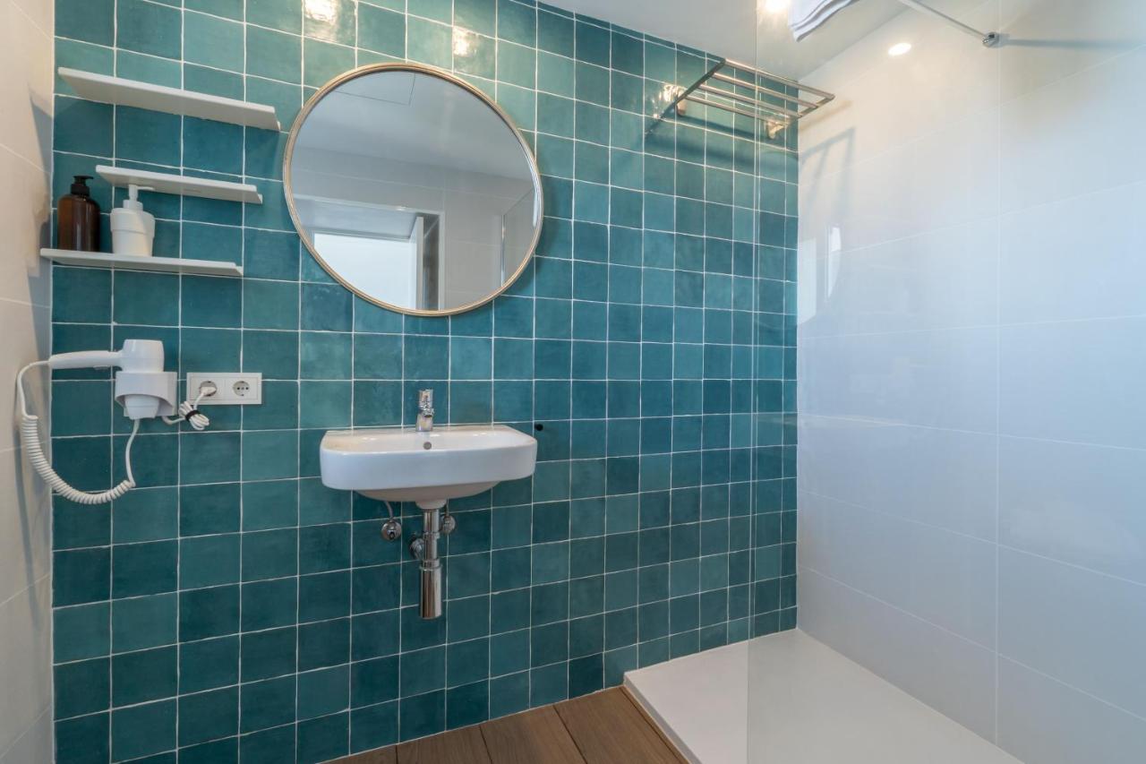 Apartaments La Perla Negra Cala Ratjada  Buitenkant foto