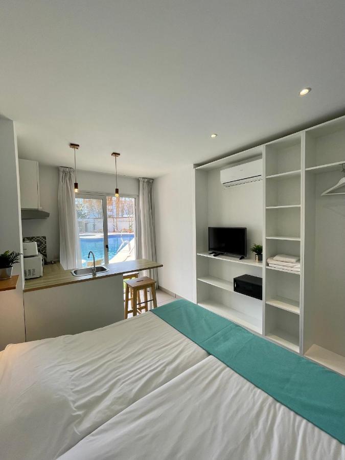 Apartaments La Perla Negra Cala Ratjada  Buitenkant foto