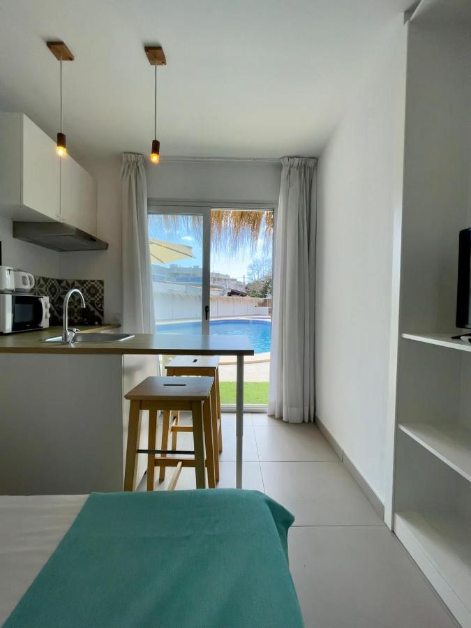 Apartaments La Perla Negra Cala Ratjada  Buitenkant foto