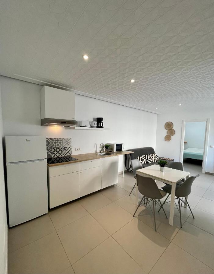 Apartaments La Perla Negra Cala Ratjada  Buitenkant foto